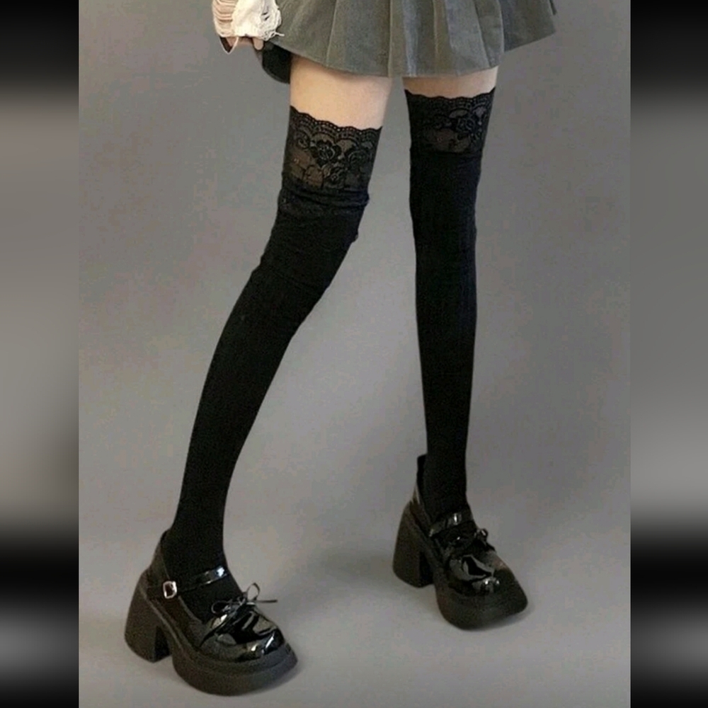 NWT, Elegant Black Lace Thigh High Socks, One Size